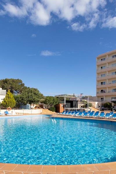 Piscina Invisa Hotel Ereso*** Playa Es Canar Piscina Invisa Hotel Ereso*** Playa Es Canar