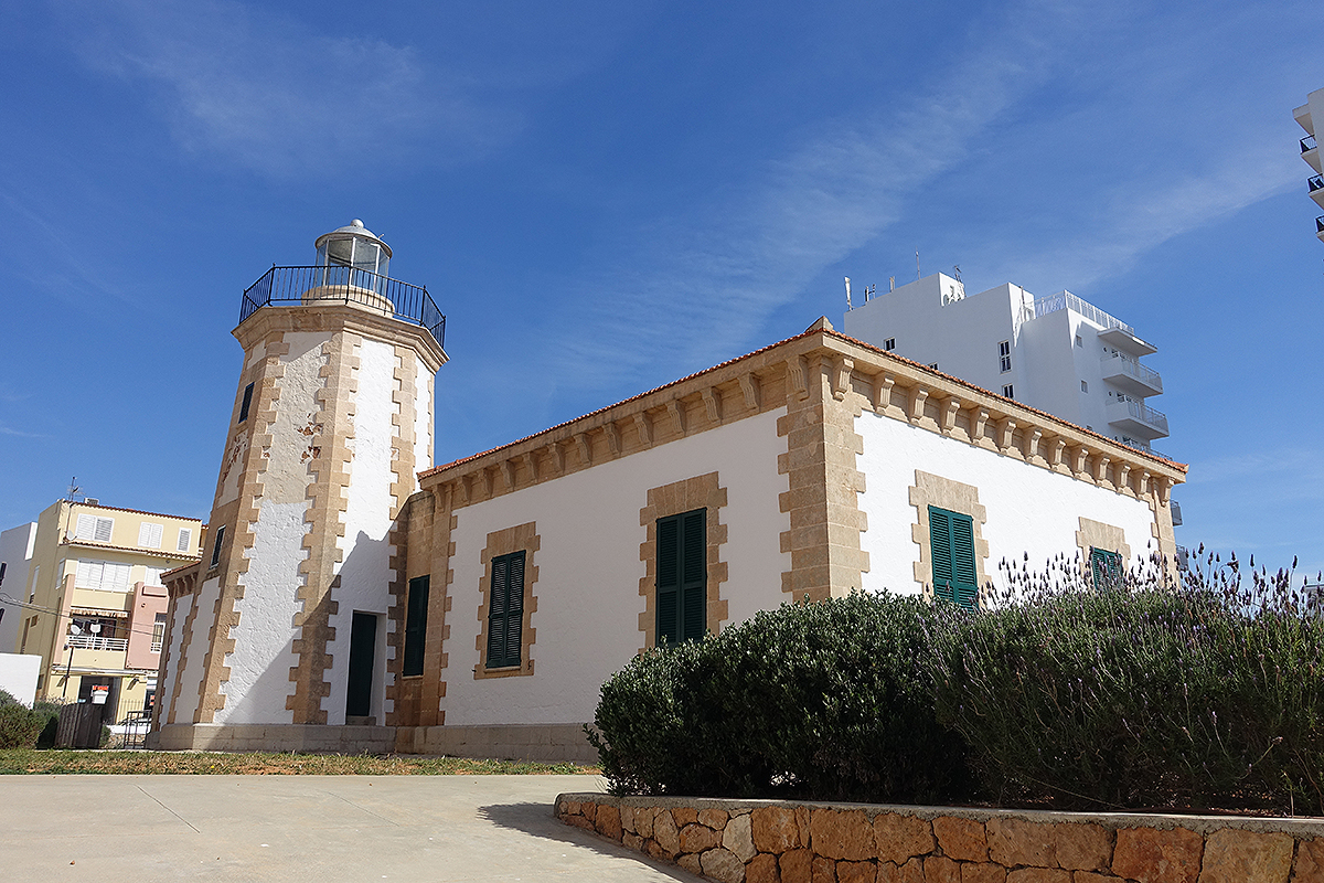 Faro de Covas Blancas